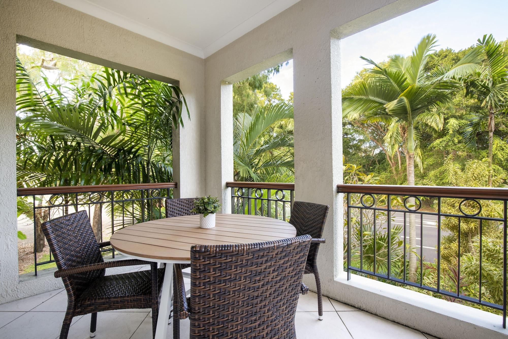 The Mediterranean Port Douglas Extérieur photo